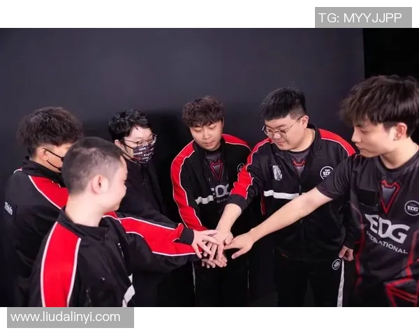 和平精英力量排行榜揭晓EDG战队荣登第四名引发热议 和平精英力量排行榜揭晓EDG战队荣登第四名引发热议