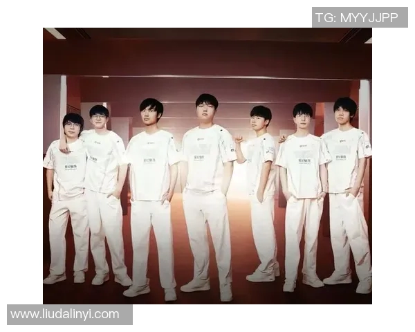 BLG战队在CSGO赛事中的灵活战术解析与应对策略探讨