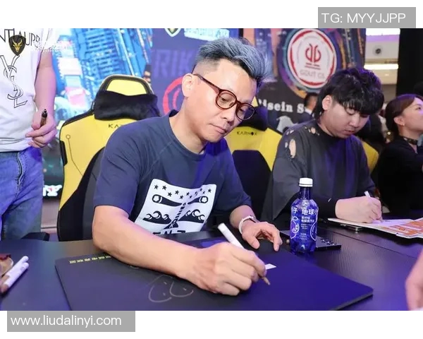 电竞新闻黄秀英畅谈个人成长与CSGO职业生涯的精彩瞬间与挑战